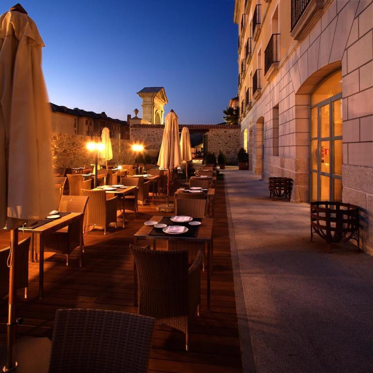 Parador De La Granja San Ildefonso Εξωτερικό φωτογραφία